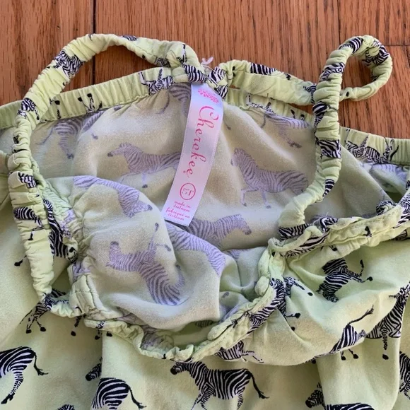 Girl’s Zebra Romper 🦓 - Picture 2 of 2